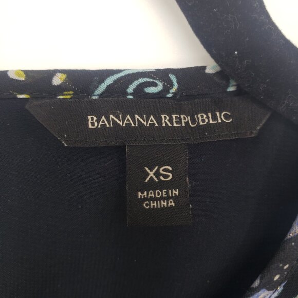 3/$25 Banana Republic Floral Print Blouse Top XS Ruffle‎ Trim Long Sleeve Black - Picture 3 of 7